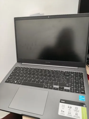 Vende-se notebook Samsung Intel core i3