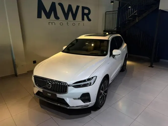 Volvo XC-60 T-8 Ultimate 2.0 AWD (híbrido) 2023