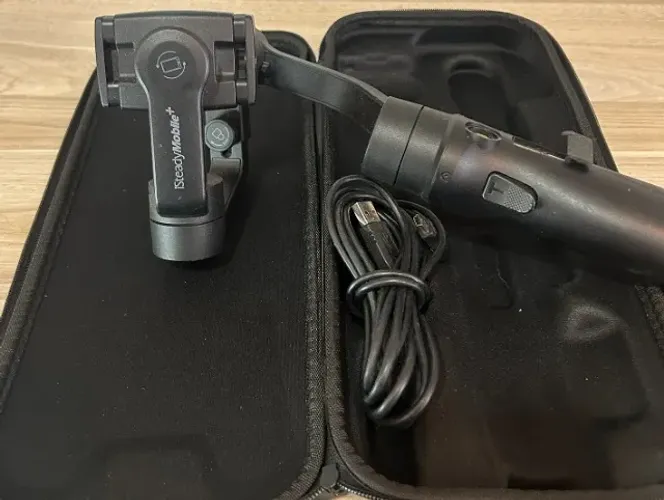 Hohem Gimbal Isteady Mobile Plus Mobile+ 3 Eixos 