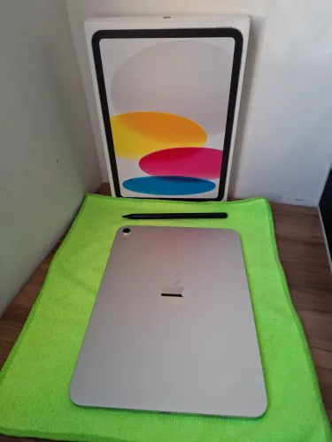 Apple iPad A16