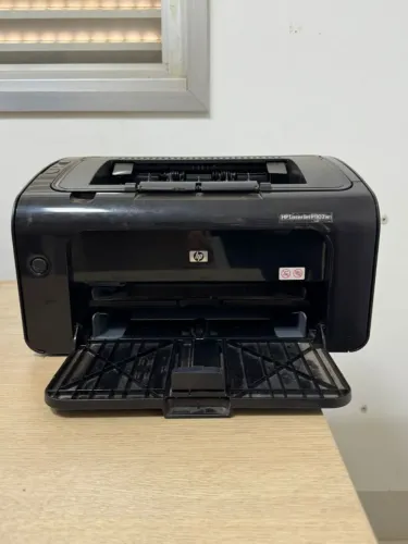 Impressora HP LaserJet P1102w