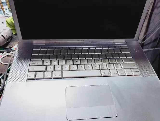 notebook para retirar peças 