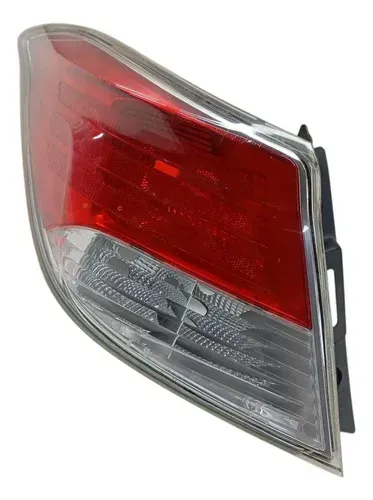 Lanterna Esquerda Prisma 2013/14/15/16 Esquerdo/motorista Vermelho