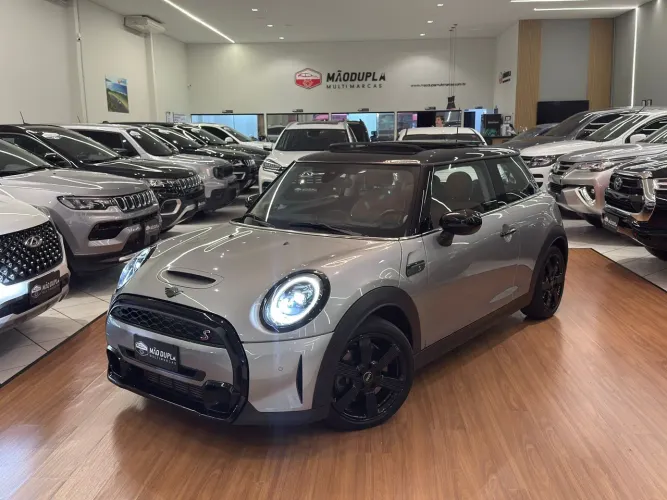 Mini Cooper S 2.0 Turbo 16V 3P Aut. 2024