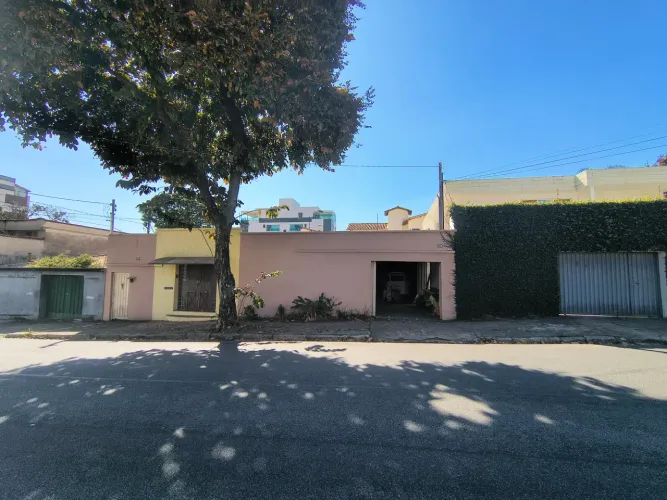 Imóvel comercial para aluguel 300 m² Santa Inês - BH