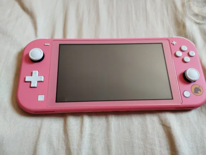 Nintendo switch lite animal crossing edition seminovo