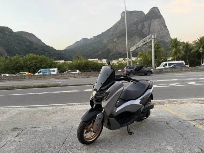 Yamaha Nmax connected 160 abs 2025