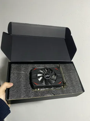 ? RX 550 4GB ? Placa de Vídeo para PC | Ótimo Custo-Benefício