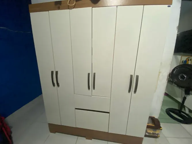 Guarda Roupa de Solteiro