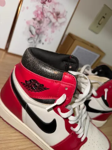 Air Jordan 1 High Lost and Found
