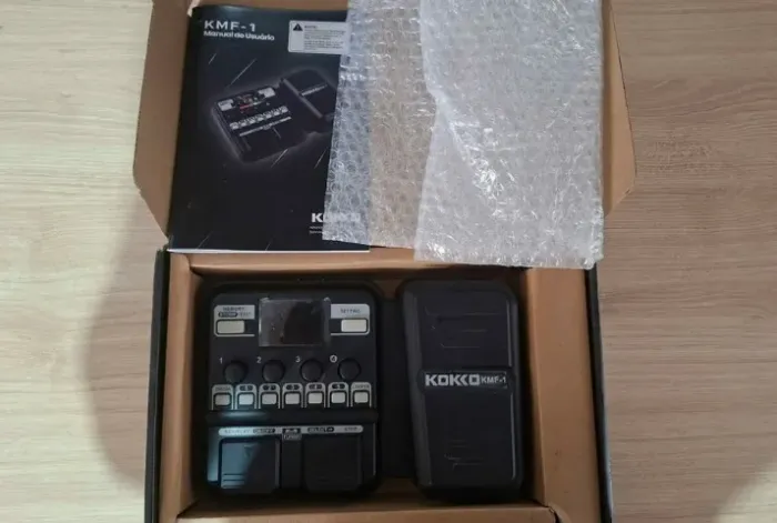 Kokko KMF-1 Pedaleira de Guitarra Multiefeitos com 59 Efeitos, Modelagem de Amplificador,