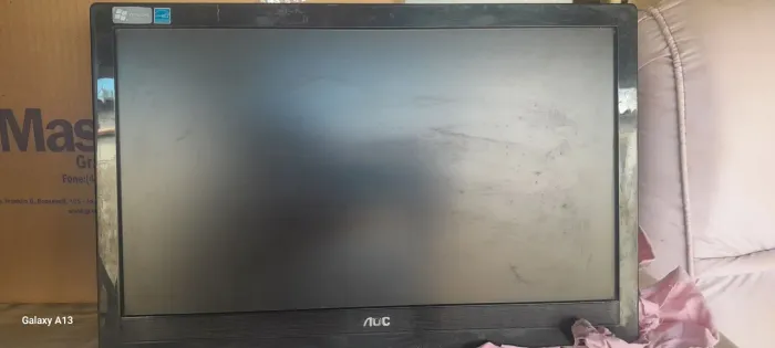 Monitor AOC