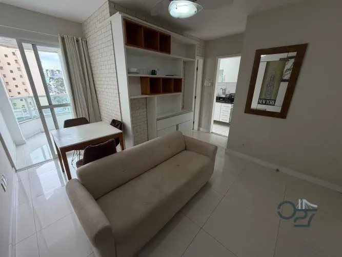 1 quarto com planta espetacular em Jardim Camburi