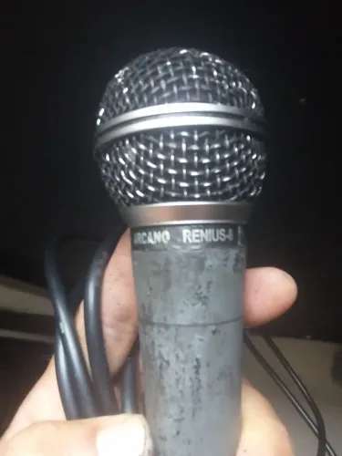 Microfone leson usado