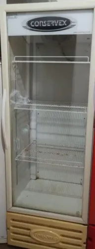 Geladeira Expositora