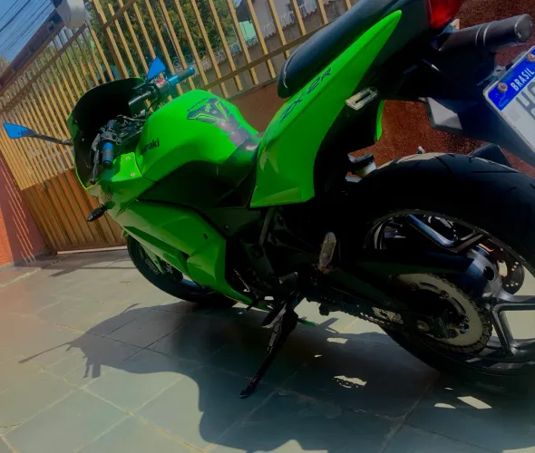Kawasaki Ninja 250r - 2010