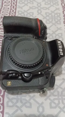 Camera profissional full frame Nikon D750