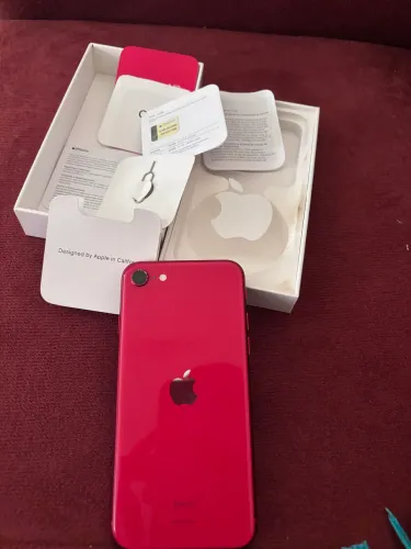 iPhone SE 2ª Geração (Product RED)
