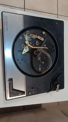 Chassis do toca discos garrad sp-25 MKV lV