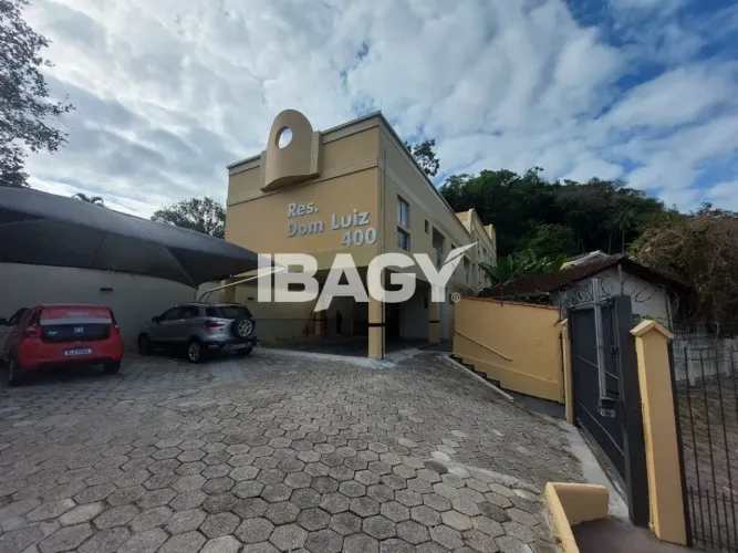 Excelente Apartamento 2 dormitório(s) em Carvoeira - Florianópolis