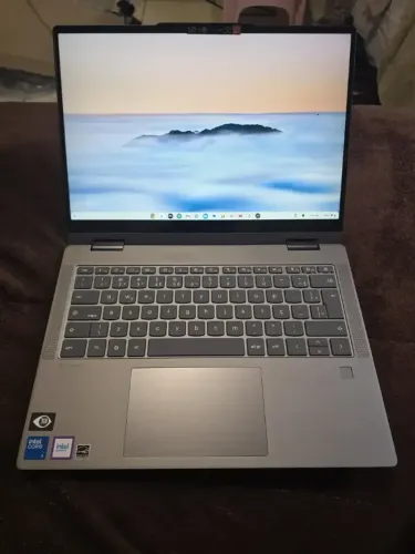 Lenovo Chromebook Plus 16gb 256gb SSD Tela Tátil