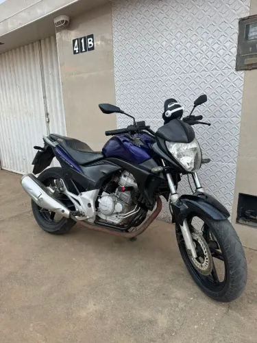 CB 300 R 2011