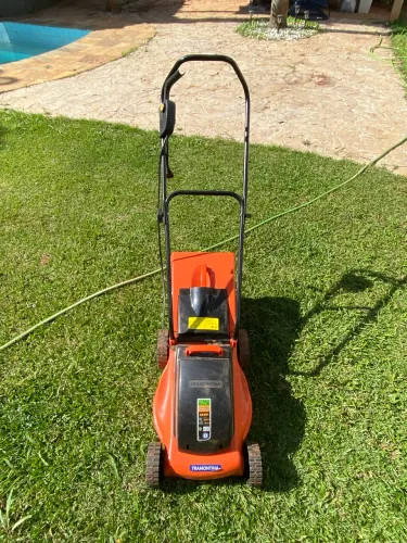 Cortador de Grama Tramontina