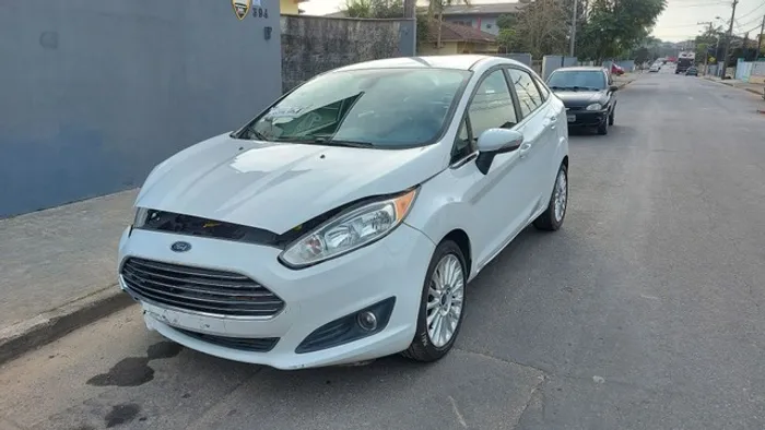 Sucata Ford New Fiesta Sedan Titanium 1.6 16v Automático Power Shift Para Venda De Peças 