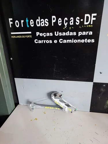 Maquina De Vidro Manual Da Porta Traseira Esquerda Do Corsa Classic 99 À 2009