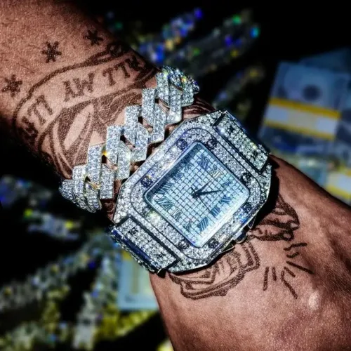 Relogio Cartier cravejado + Pulseira ice Prong