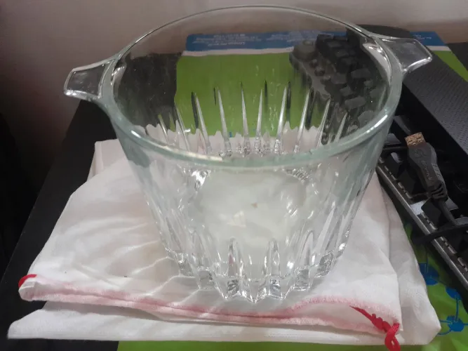 Bowl de vidro transparente para servir