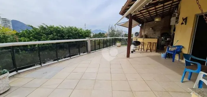 Cobertura linear, Gleba A 2 suítes à venda, 193 m² por R$ 950.000 - Recreio dos Bandeirant