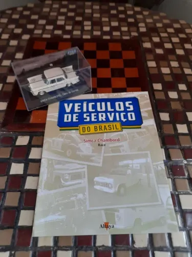 Miniatura de carro de serviço Simca Chambord carro de corrida