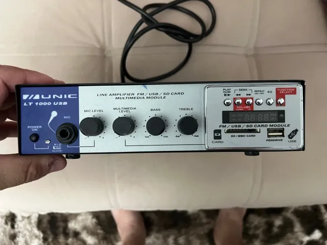 Amplificador de Áudio VAUNIC LT 1000 USB