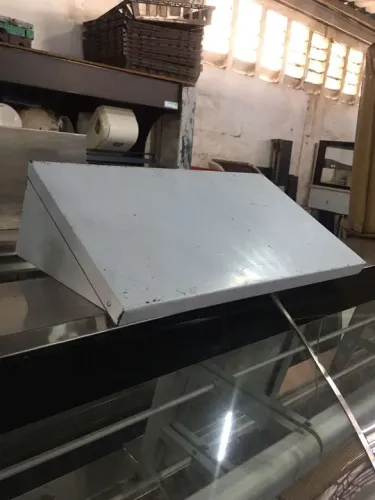 Prateleira suspensa aço 430/28