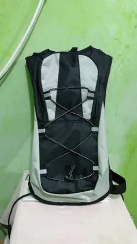 Mochila para esportes, bike, moto, corrida. Nova