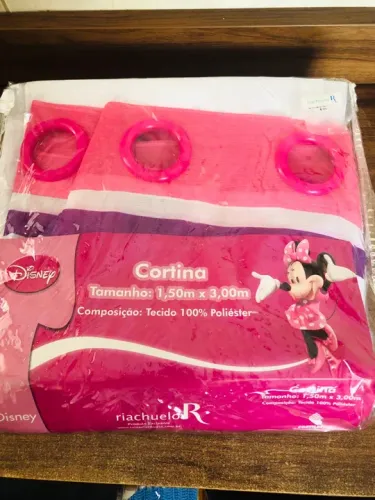 Cortina infantil Rosa e branco