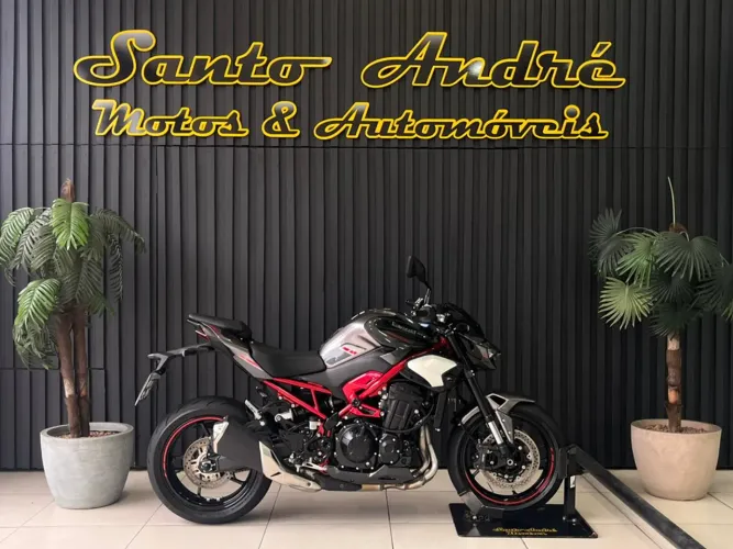 Image showcasing 2024 Kawasaki Z e-1 ABS | EV Motorcycle | Clean EV Power