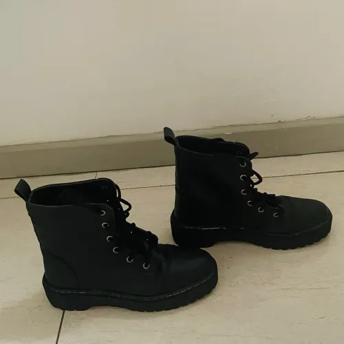 Botas Coturno Femininas Preta