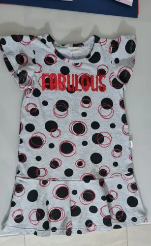Vestido cinza menina infantil 3 anos detalhe em lantejoulas vermelha estilo minie 