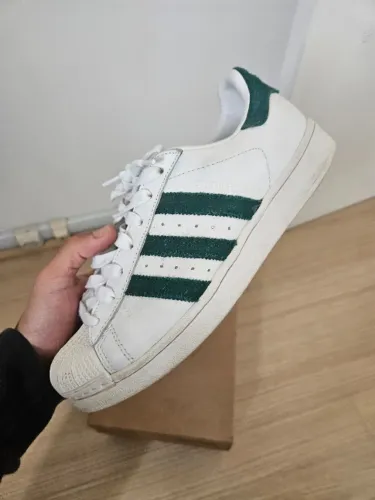 Tenis Adidas Superstar - 39