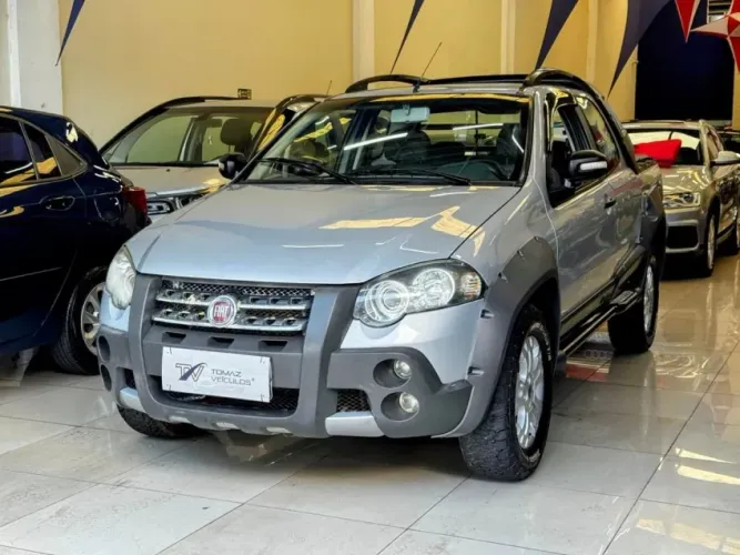 Fiat Strada Adventure1.8/ 1.8 Locker Flex CD 2010