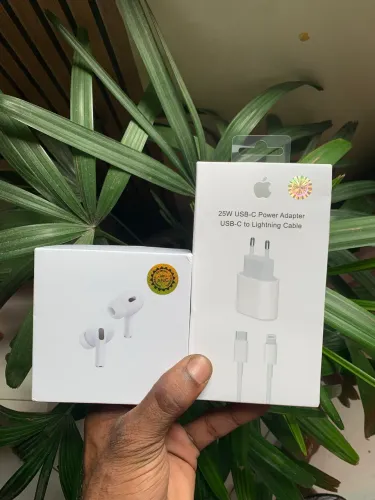 Combo Essencial Iphone - AirPods Pro + Carregador Lightning 25w