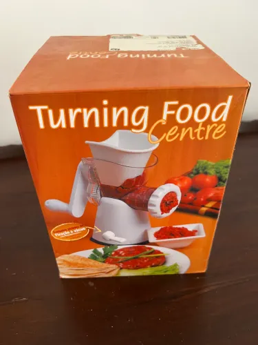 Multi processador de alimentos carne massas macarrão turning food
