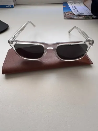 Óculos de sol - LIVO FRANCIS