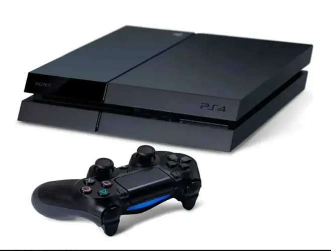 Vendo ps4 fat + 3 jogos e 2 controles - aceito oferta a baixo do anúncio 