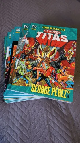 Lendas do Universo DC - Os Novos Titãs Vol. 1 - George Perez