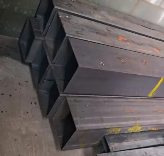 Tubo Quadrado Metalon 200x200mm espessura 4,75
