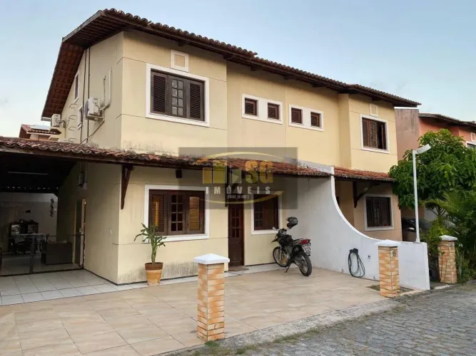 Casa Duplex no Passaré - Móveis Projetados