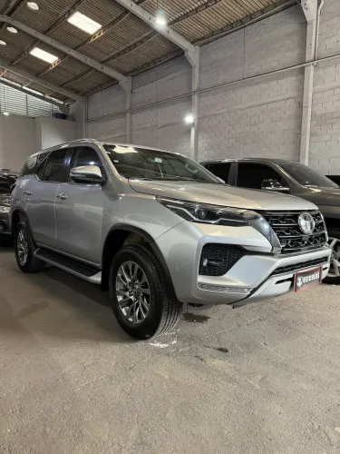 Hilux Sw4 Srx 2021 Na garantia toda revisada 